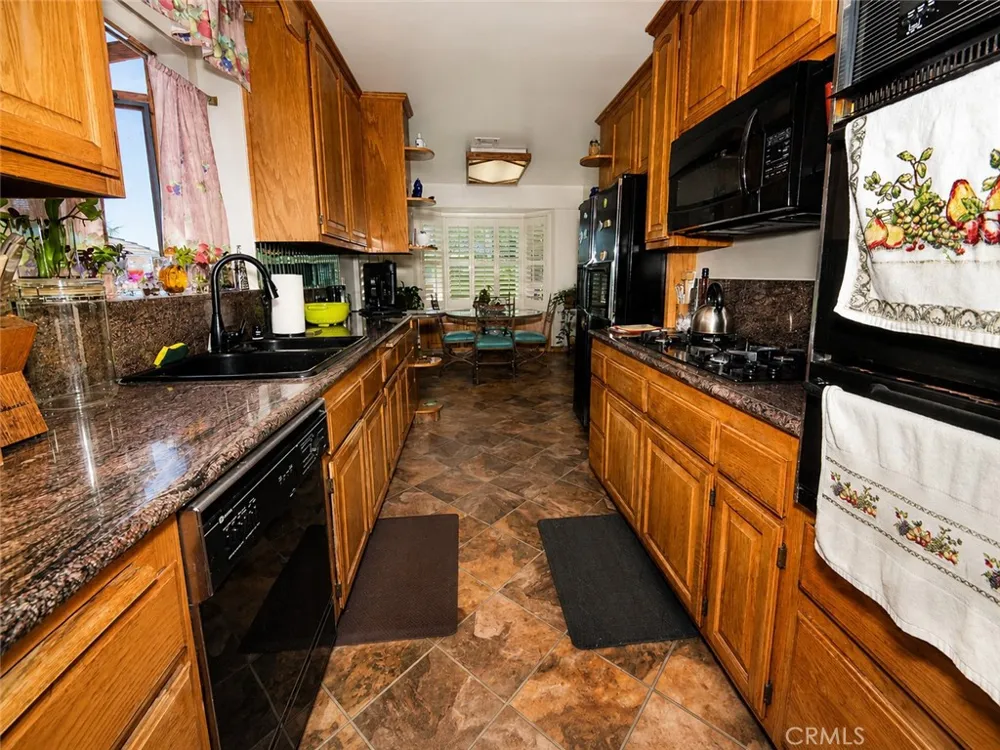 5138 Southridge Los Angeles, CA 90043