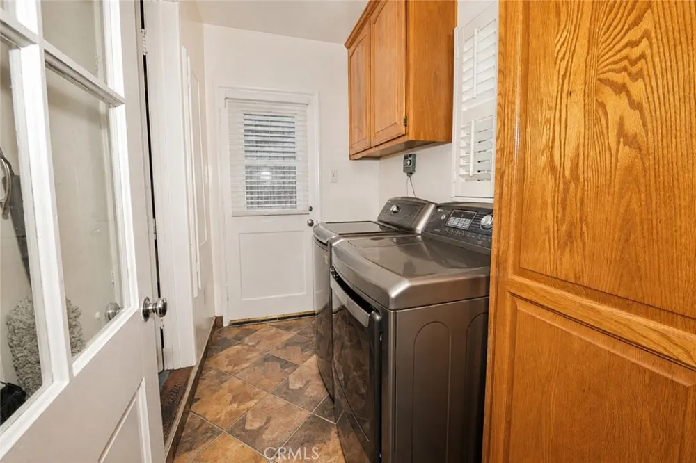 5138 Southridge Los Angeles, CA 90043