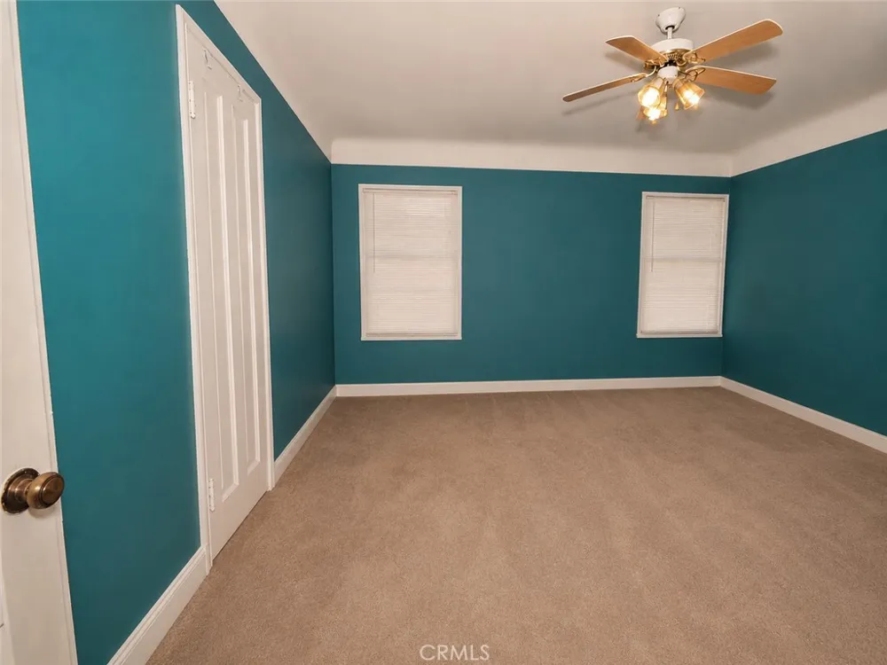 5138 Southridge Los Angeles, CA 90043