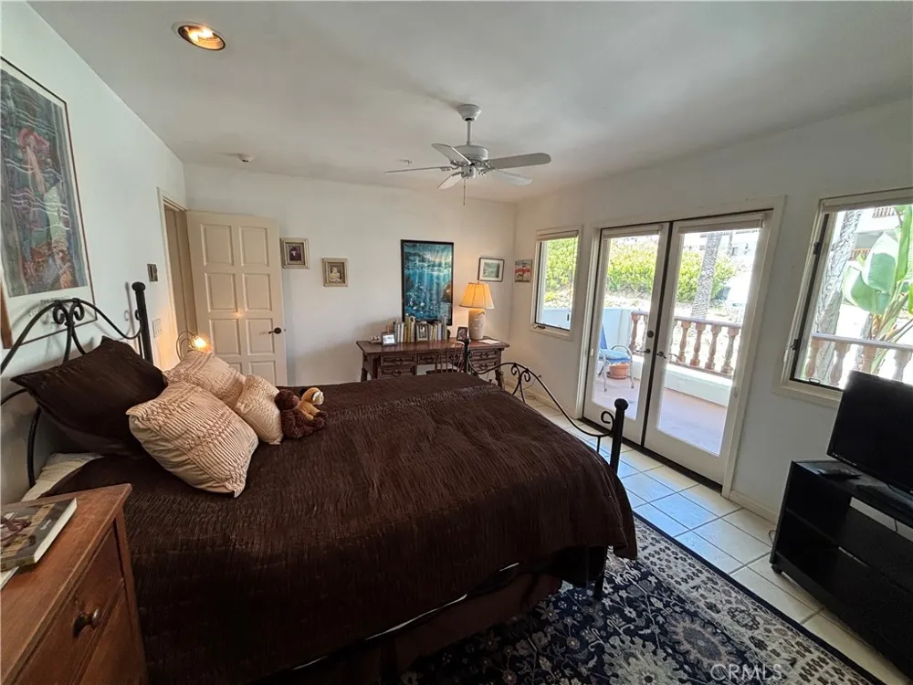 50 Playa Azul Avalon, CA 90704