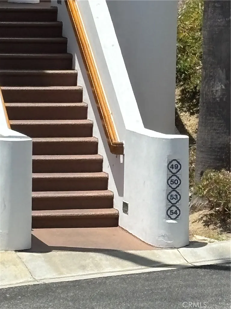 50 Playa Azul Avalon, CA 90704
