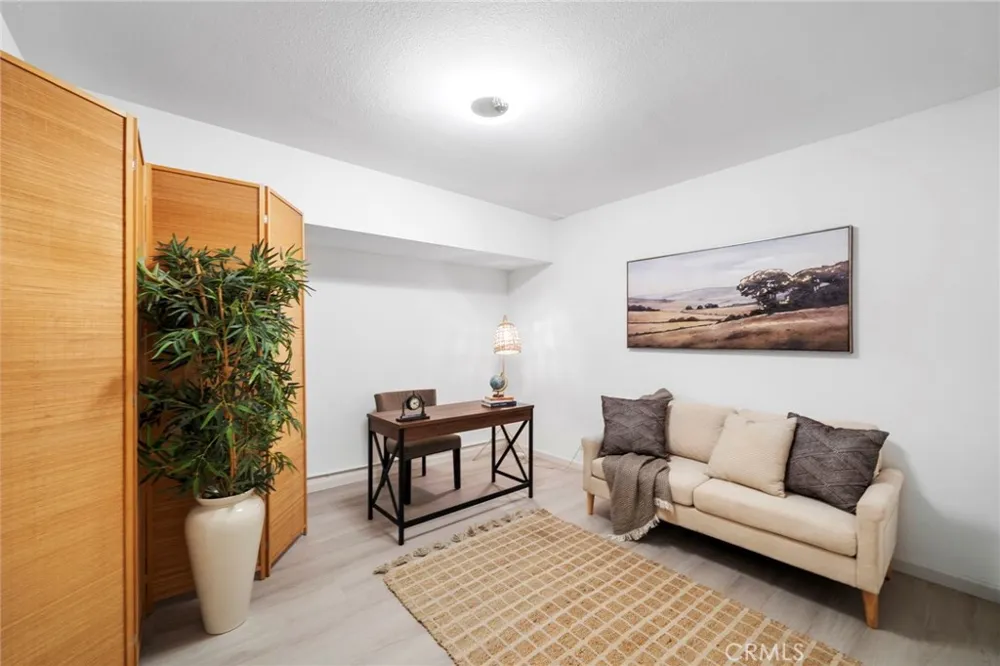 17040 Downey #A Bellflower, CA 90706