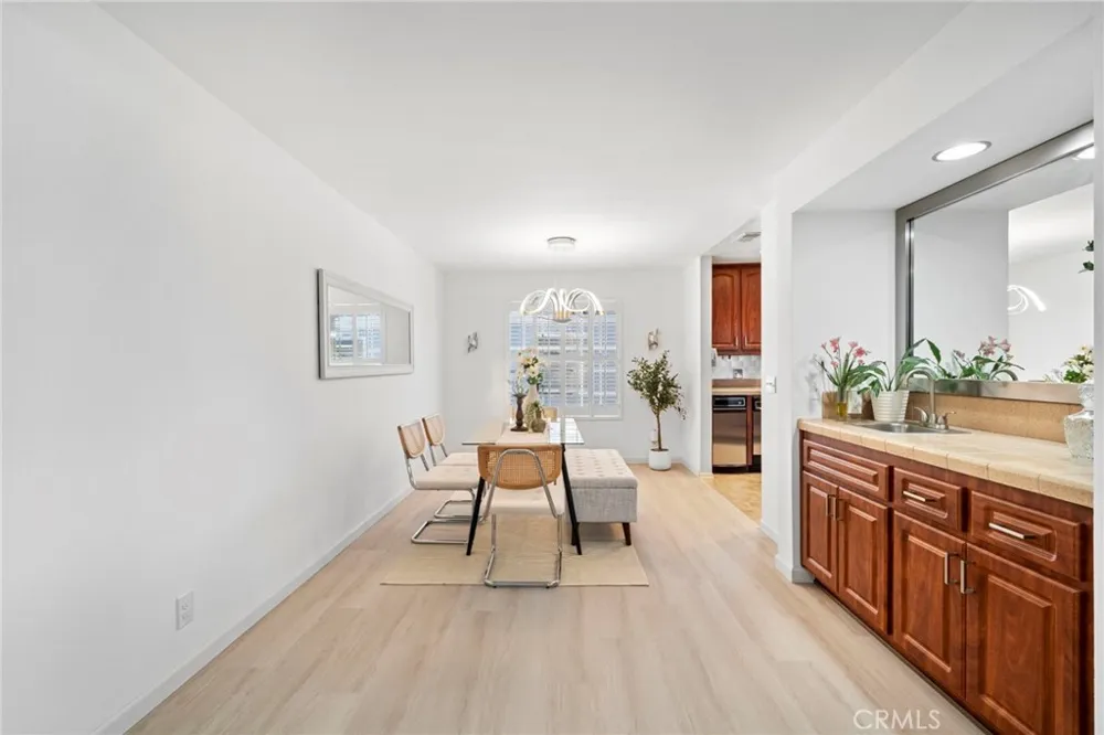 17040 Downey #A Bellflower, CA 90706