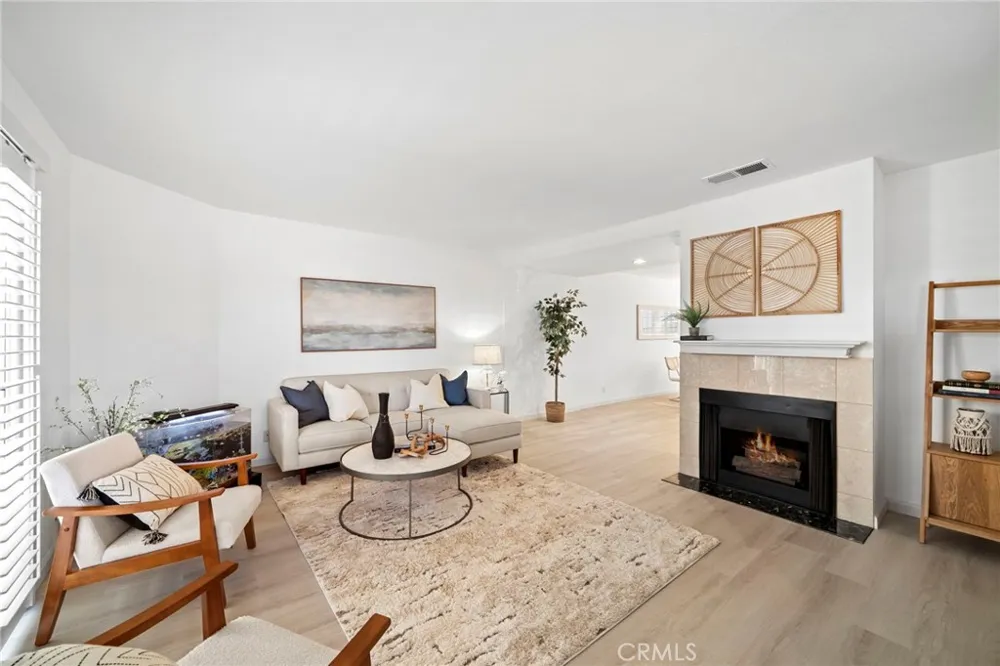 17040 Downey #A Bellflower, CA 90706