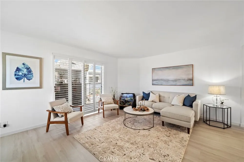 17040 Downey #A Bellflower, CA 90706