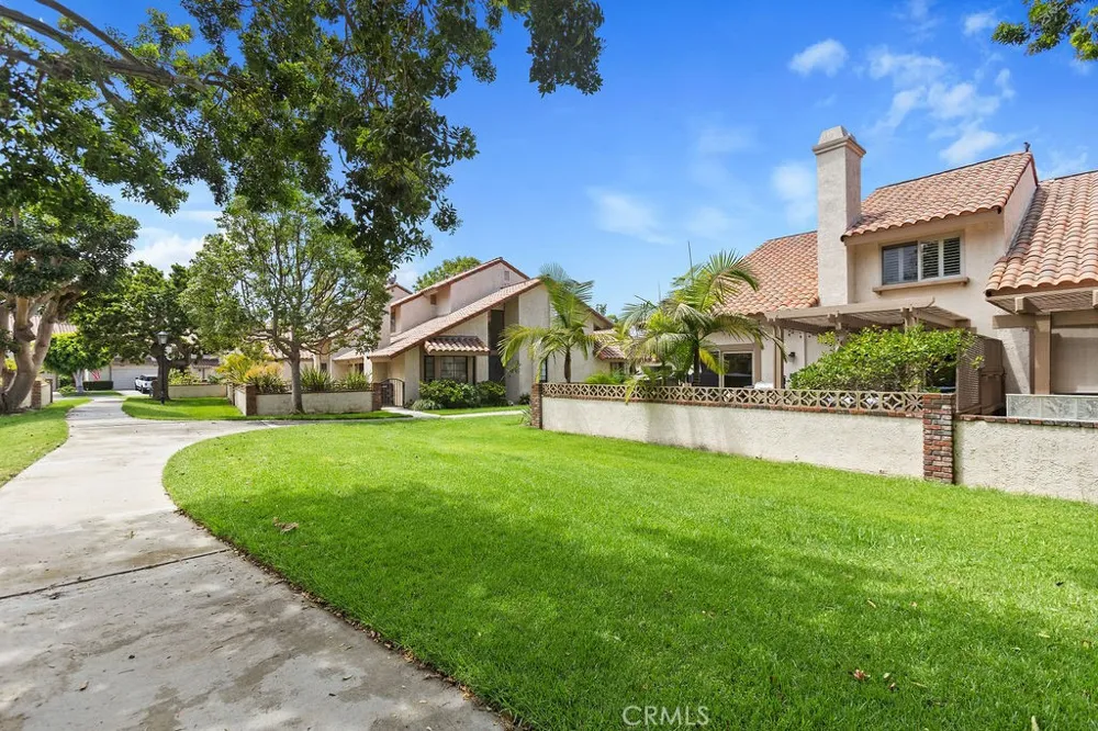 20932 Coastview Lane Huntington Beach, CA 92648