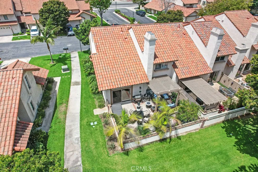 20932 Coastview Lane Huntington Beach, CA 92648