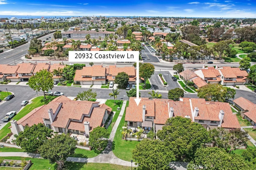 20932 Coastview Lane Huntington Beach, CA 92648