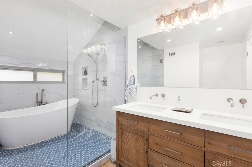 20932 Coastview Lane Huntington Beach, CA 92648