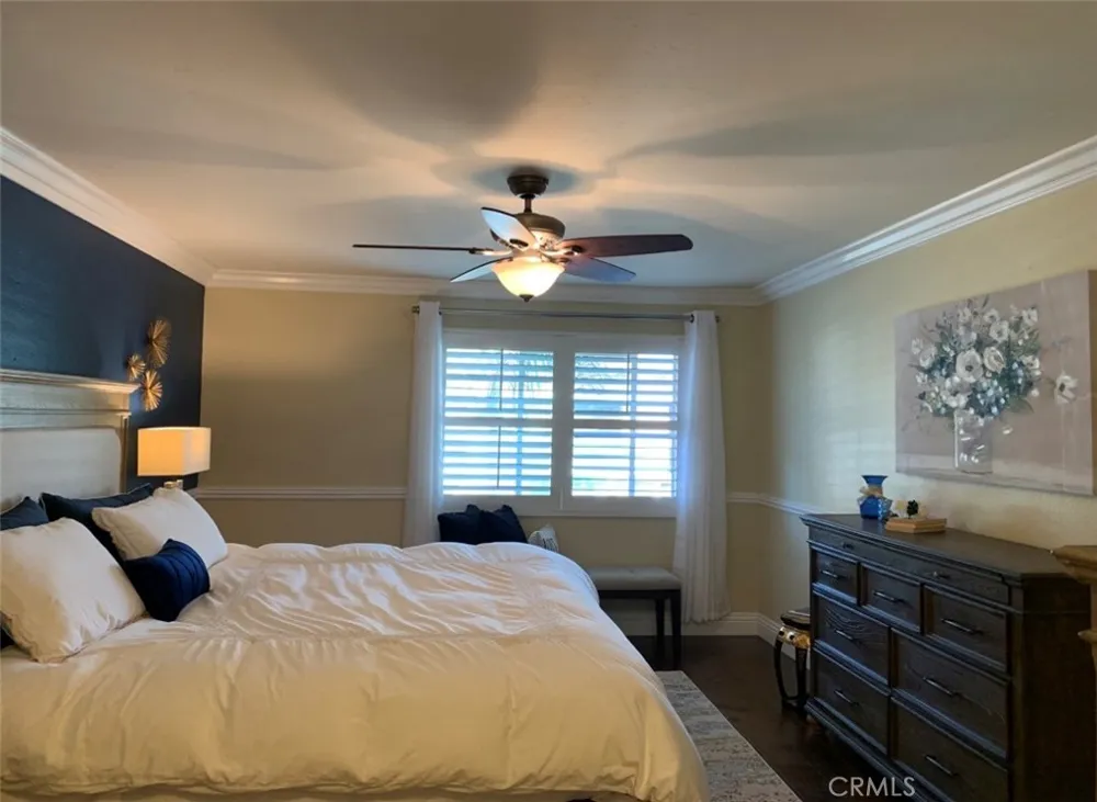 7885 Moonmist Huntington Beach, CA 92648