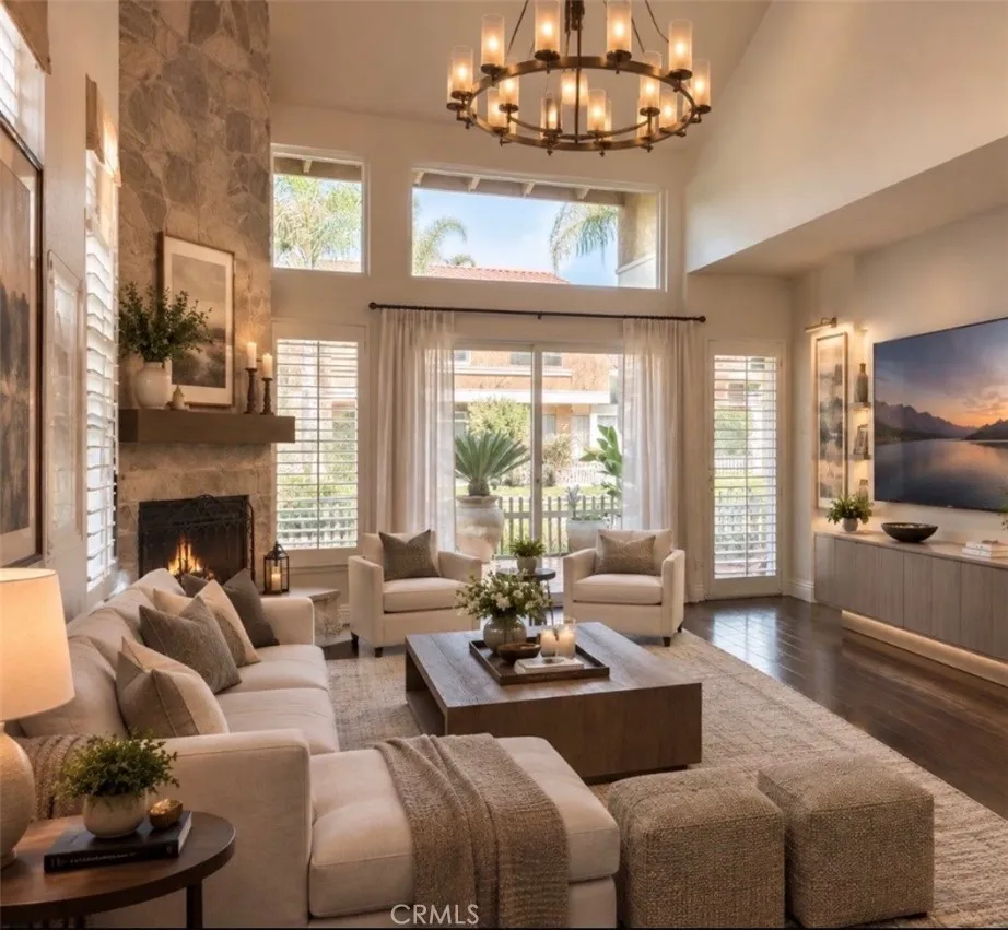 7885 Moonmist Huntington Beach, CA 92648