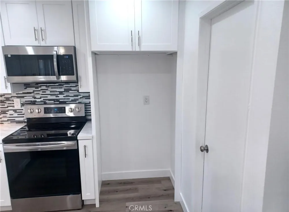 11820 Gloxinia Fountain Valley, CA 92708