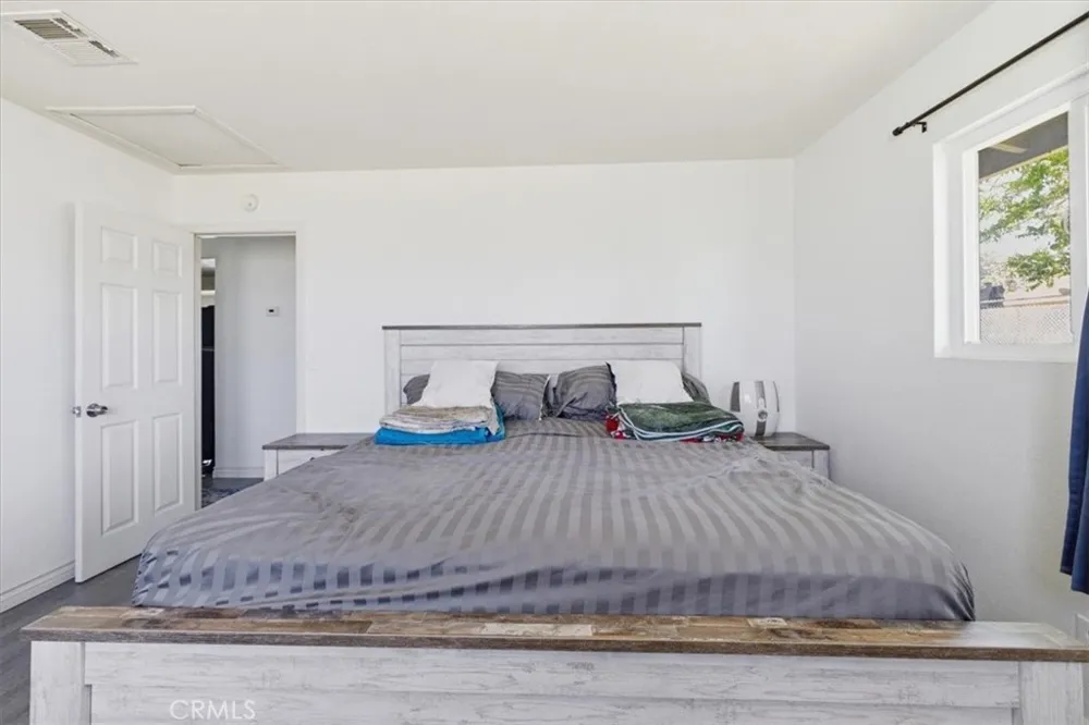 7363 Sage Yucca Valley, CA 92284