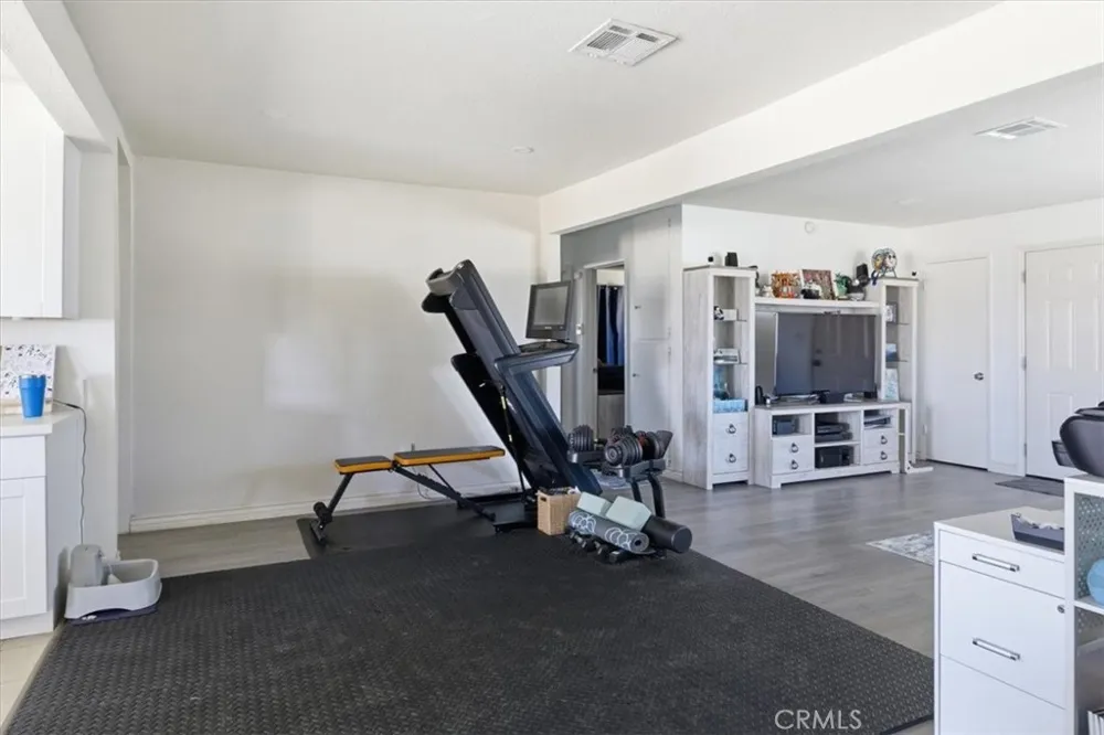 7363 Sage Yucca Valley, CA 92284