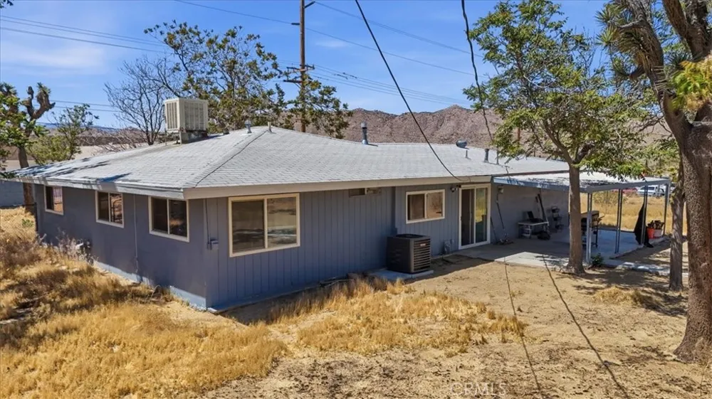 7363 Sage Yucca Valley, CA 92284