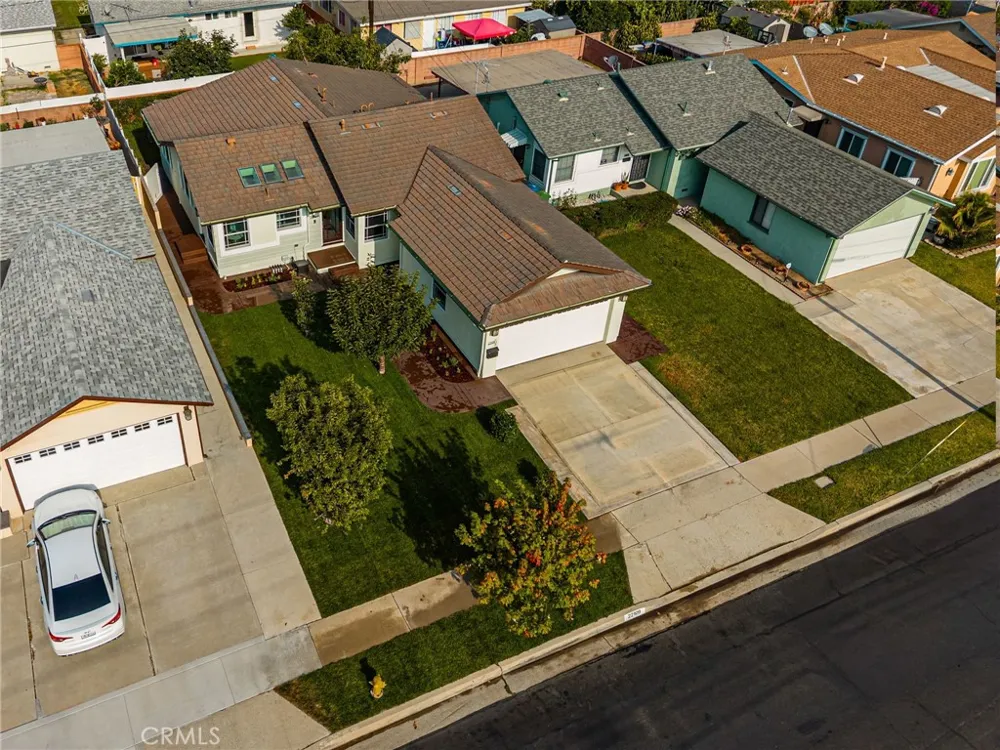22109 Bonita Carson, CA 90745