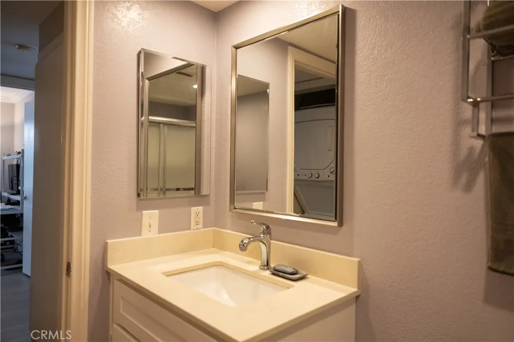 1919 E Beverly Way #113 Long Beach, CA 90802