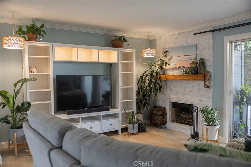 1919 E Beverly Way #113 Long Beach, CA 90802