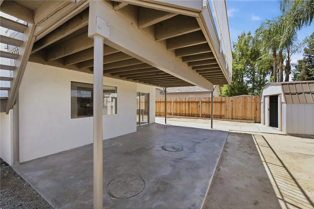 8400 Winlock Bakersfield, CA 93312