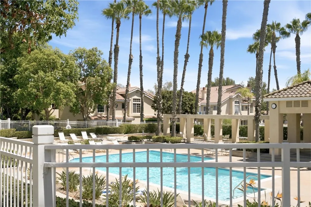27964 Via Ambrosa Laguna Niguel, CA 92677