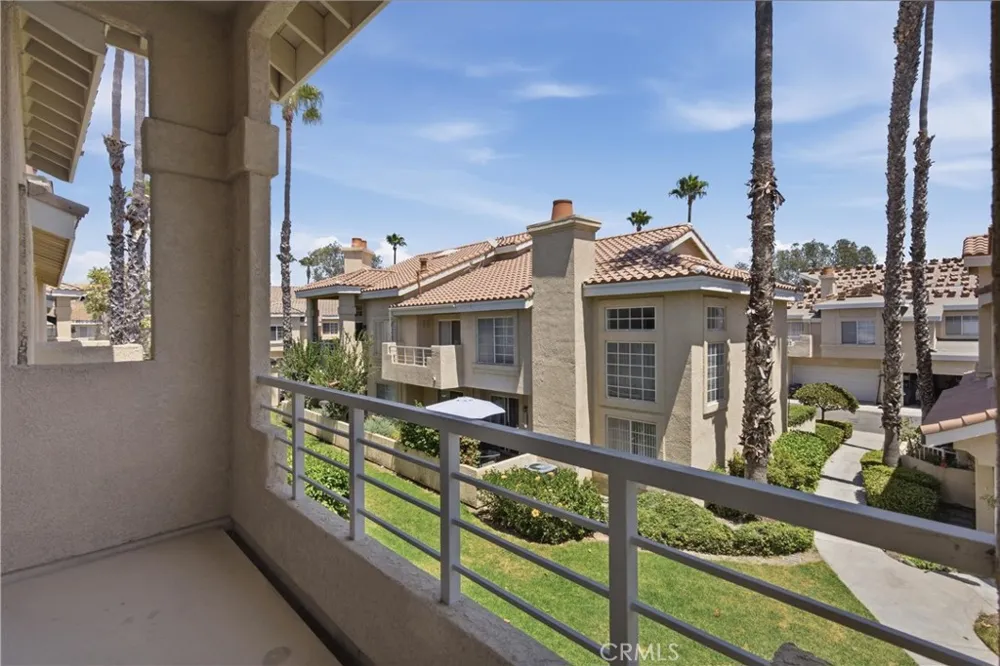 27964 Via Ambrosa Laguna Niguel, CA 92677