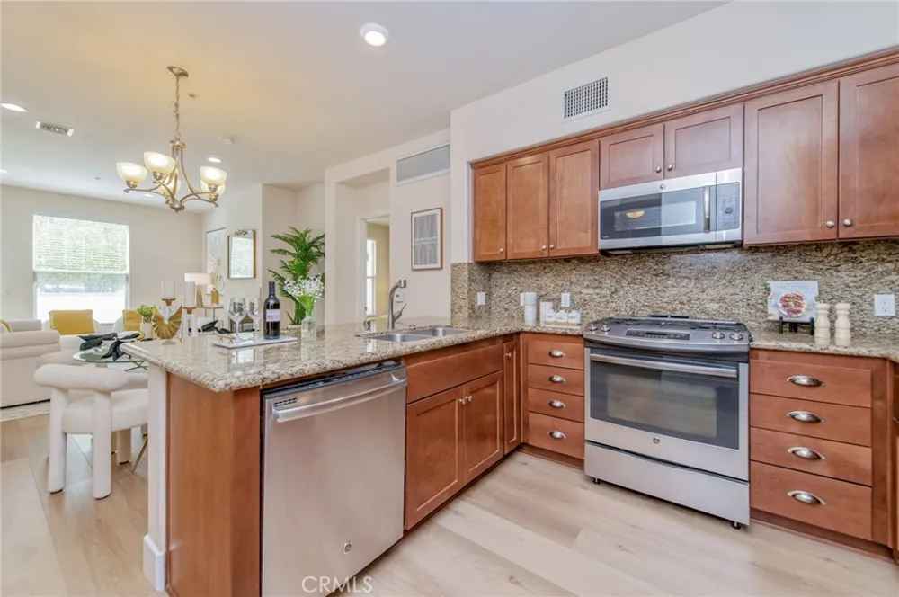 28220 Highridge #204 Rancho Palos Verdes, CA 90275