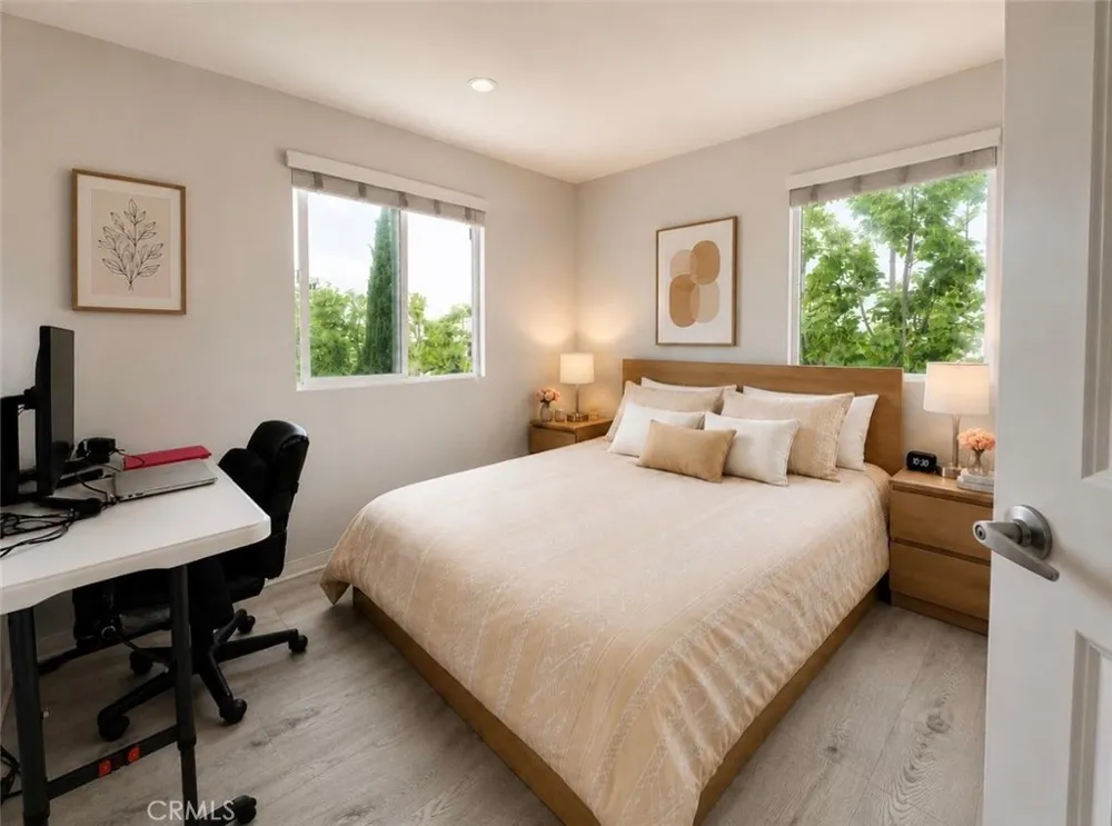 120 S Pacific  Ave #34 Santa Ana, CA 92703