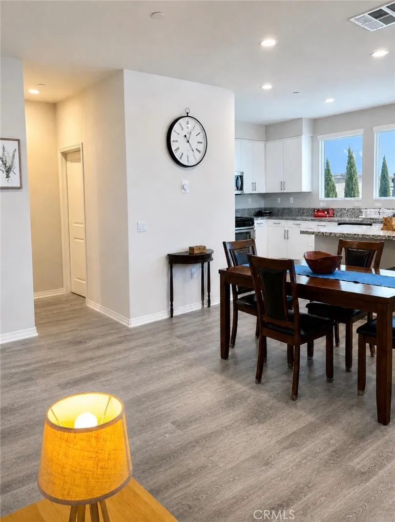 120 S Pacific  Ave #34 Santa Ana, CA 92703