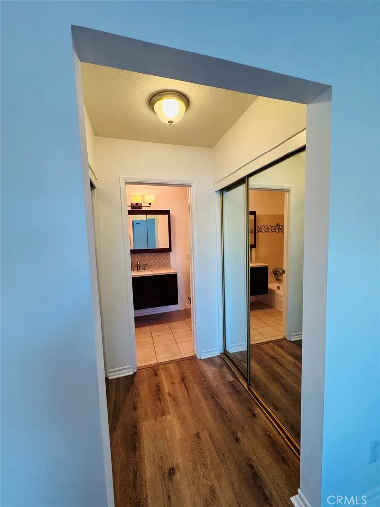 13722 Red Hill #14 Tustin, CA 92780