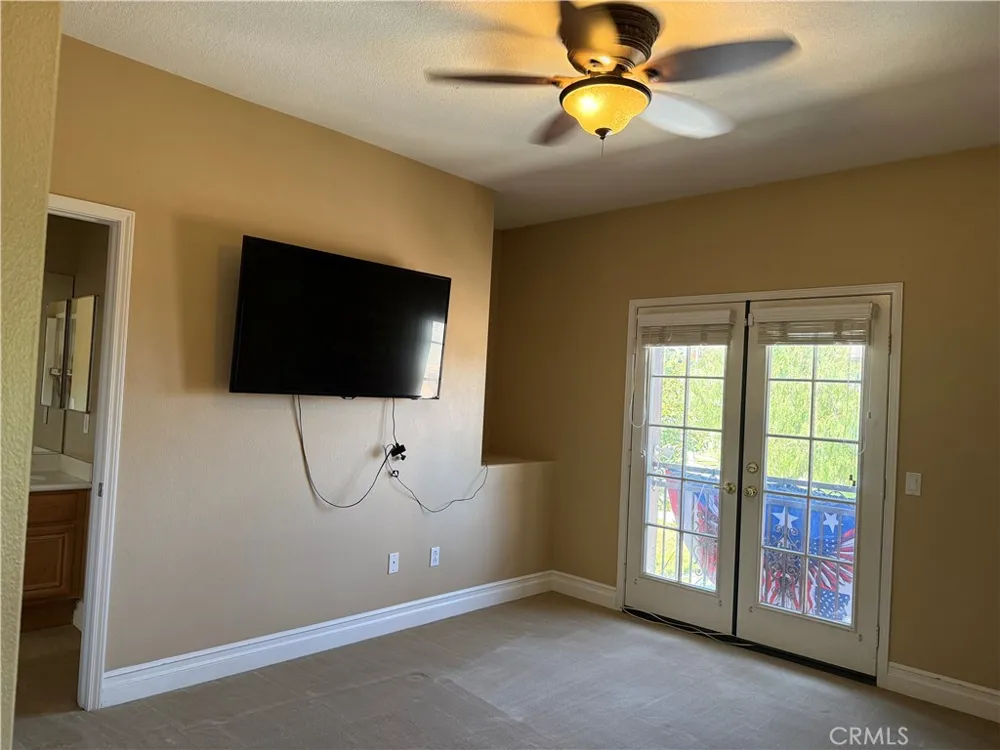 1756 Sandtrap Drive Corona, CA 92883