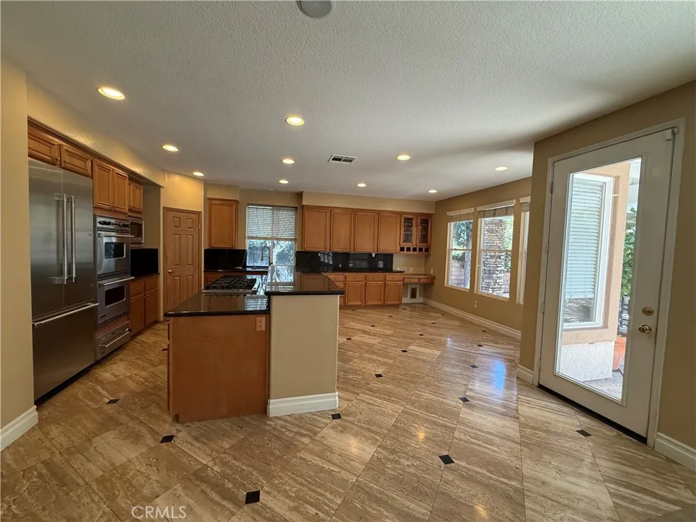1756 Sandtrap Drive Corona, CA 92883