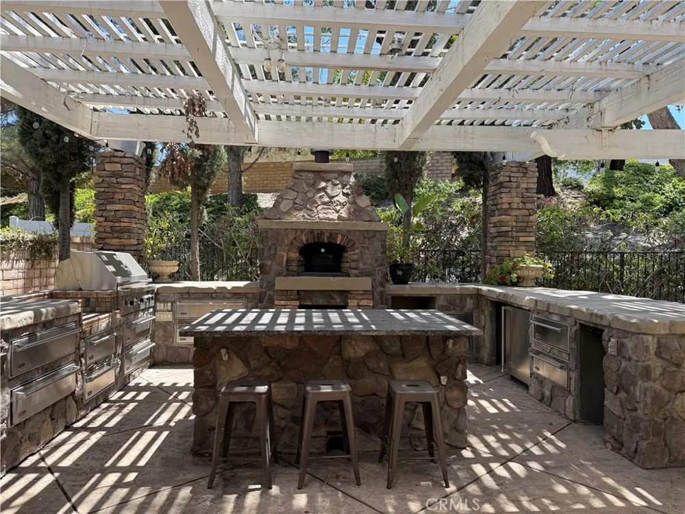 1756 Sandtrap Drive Corona, CA 92883