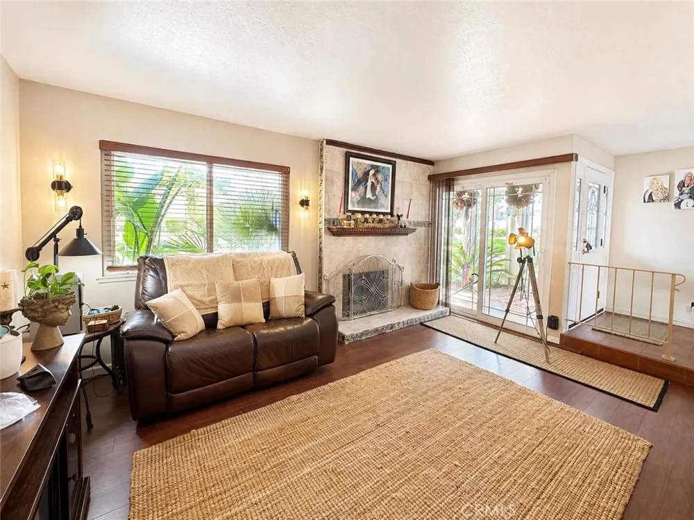 5246 Saint George Westminster, CA 92683