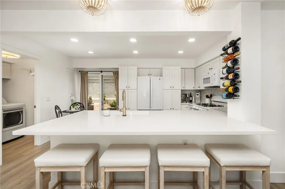 24725 Santa Clara #10 Dana Point, CA 92629