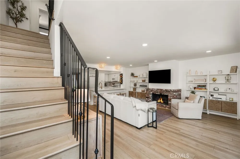 24725 Santa Clara #10 Dana Point, CA 92629