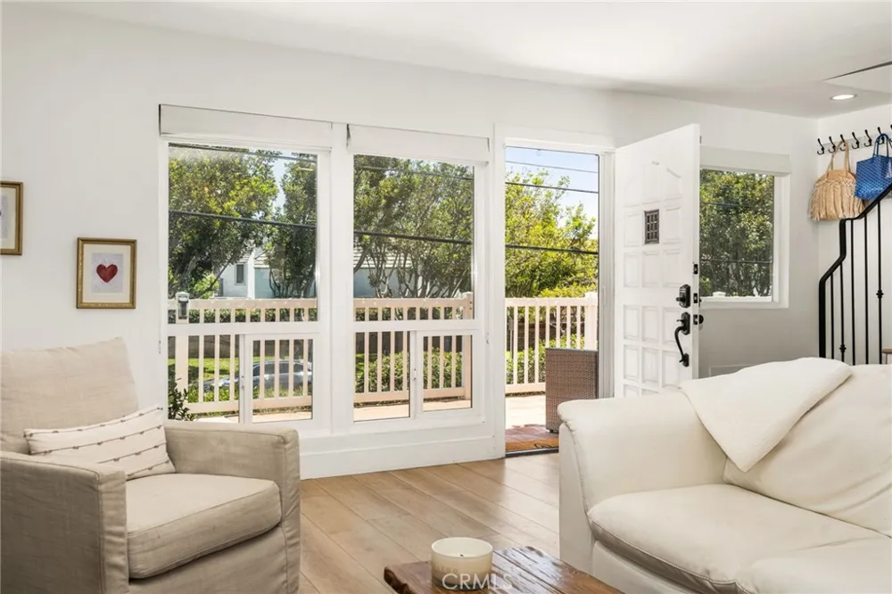 24725 Santa Clara #10 Dana Point, CA 92629