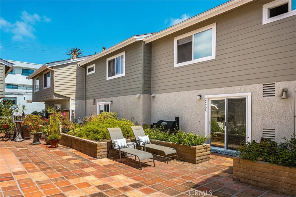 24725 Santa Clara #10 Dana Point, CA 92629