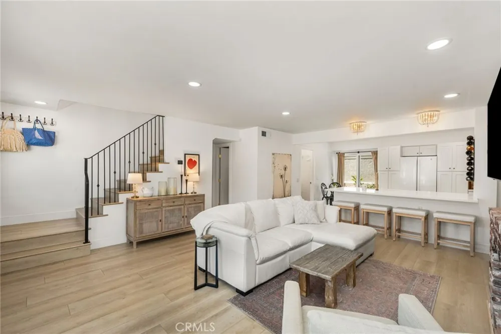 24725 Santa Clara #10 Dana Point, CA 92629