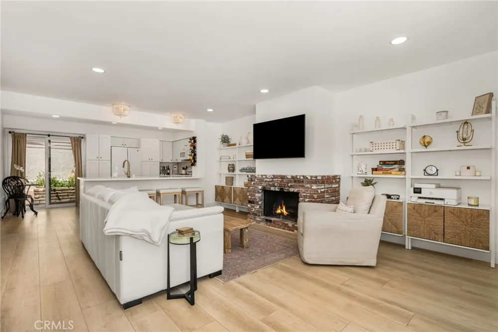 24725 Santa Clara #10 Dana Point, CA 92629