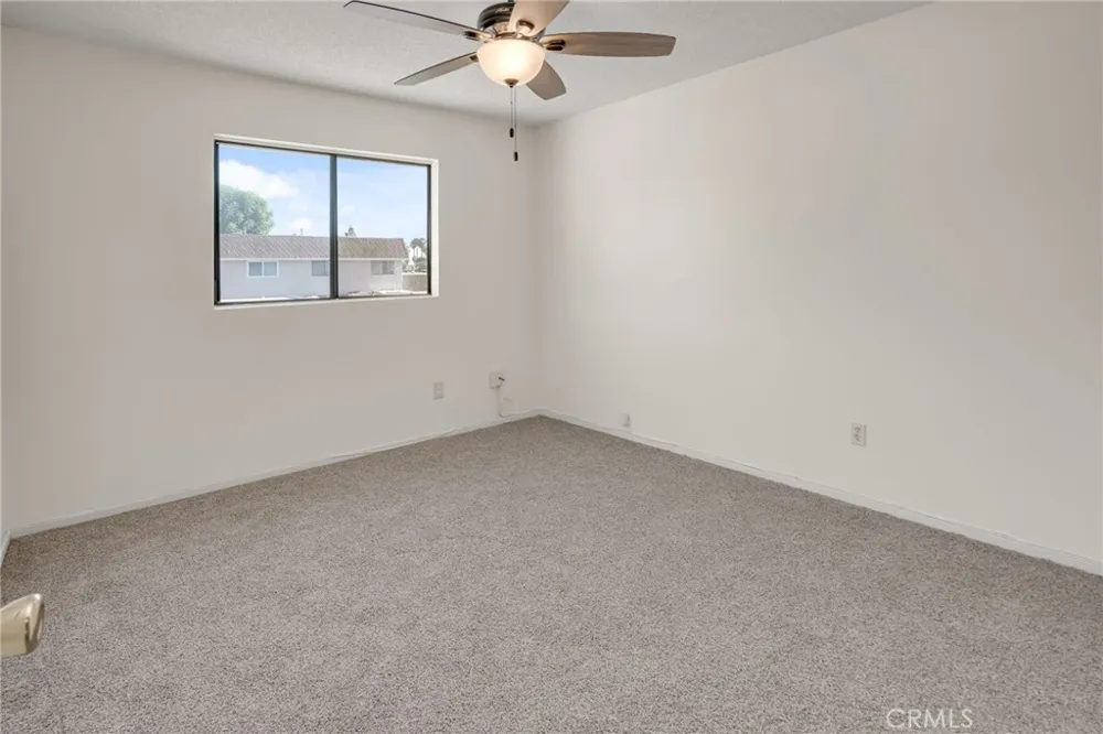 2155 W Banbury Circle Anaheim, CA 92804