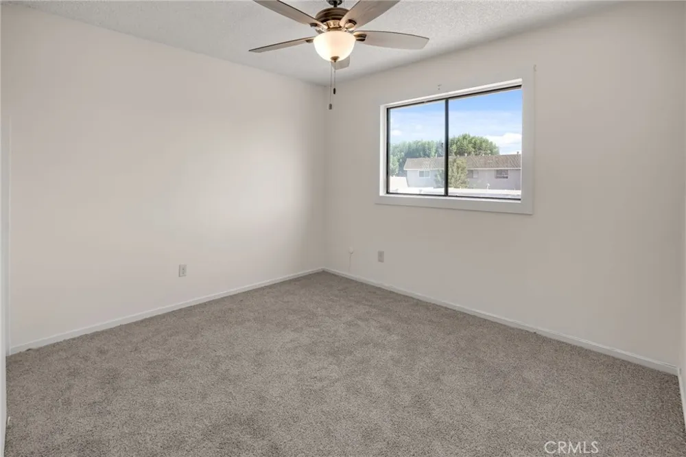 2155 W Banbury Circle Anaheim, CA 92804