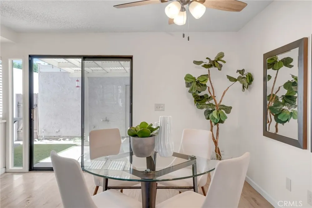 2155 W Banbury Circle Anaheim, CA 92804