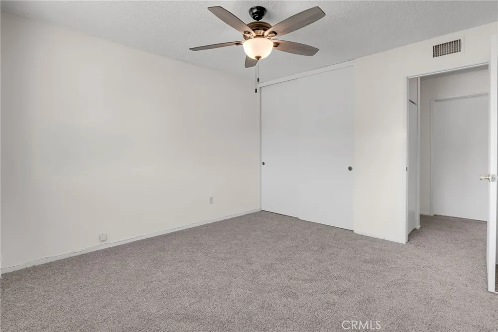 2155 W Banbury Circle Anaheim, CA 92804