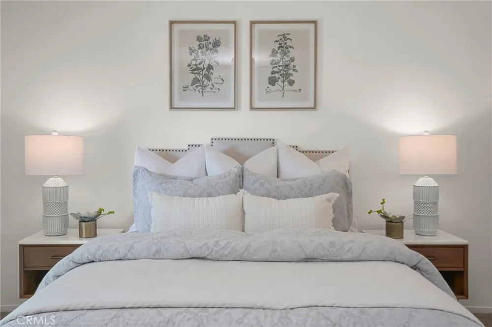 2155 W Banbury Circle Anaheim, CA 92804
