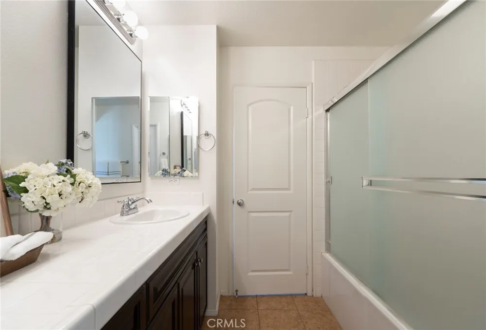 94 Hedge Bloom Irvine, CA 92618