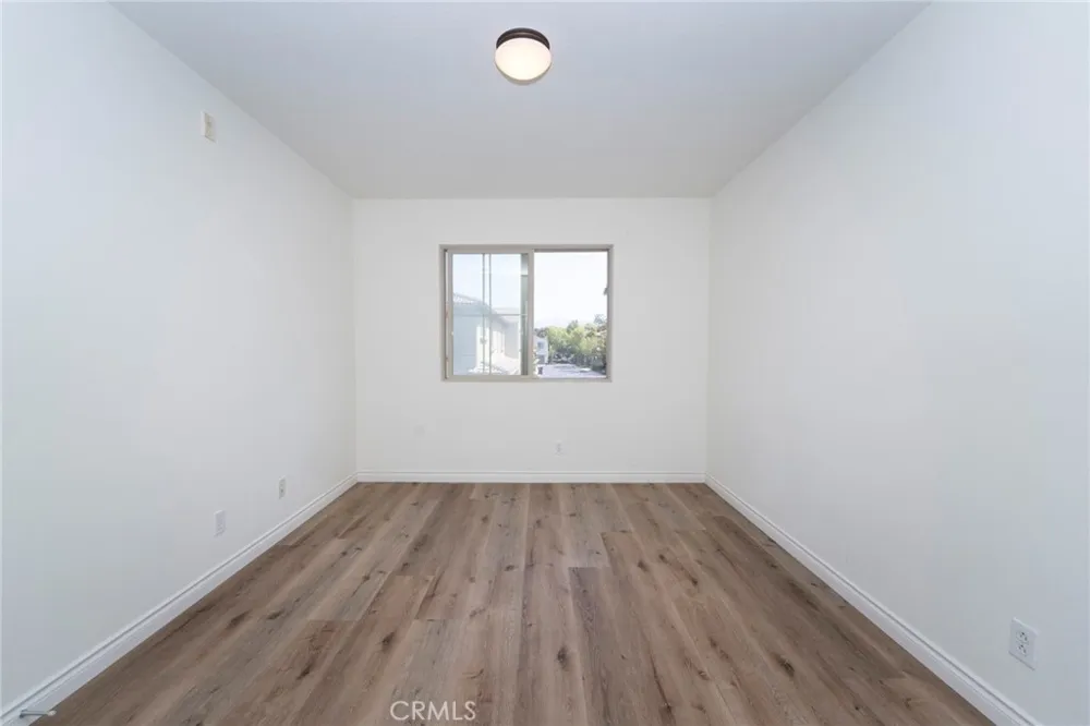 94 Hedge Bloom Irvine, CA 92618