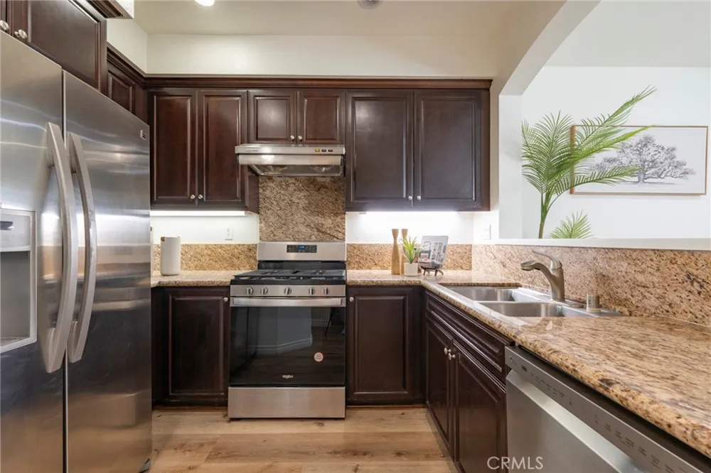 94 Hedge Bloom Irvine, CA 92618