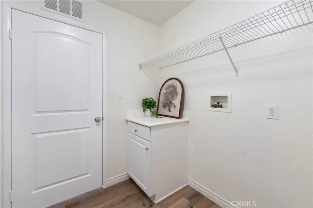 94 Hedge Bloom Irvine, CA 92618