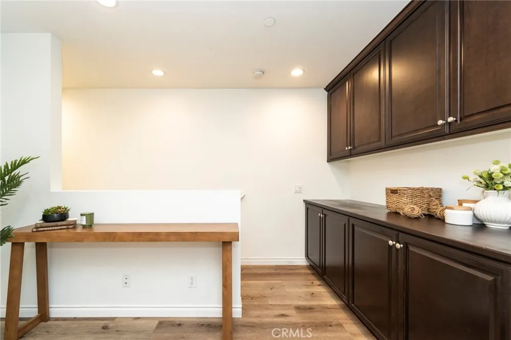 94 Hedge Bloom Irvine, CA 92618