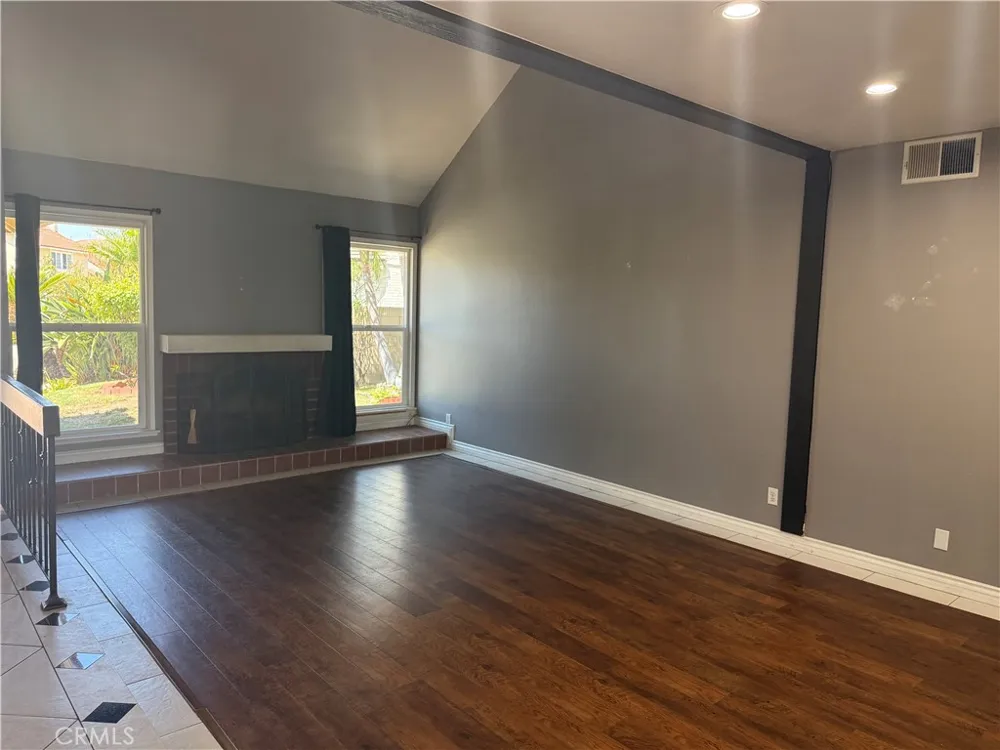 18468 Santa Belinda Fountain Valley, CA 92708